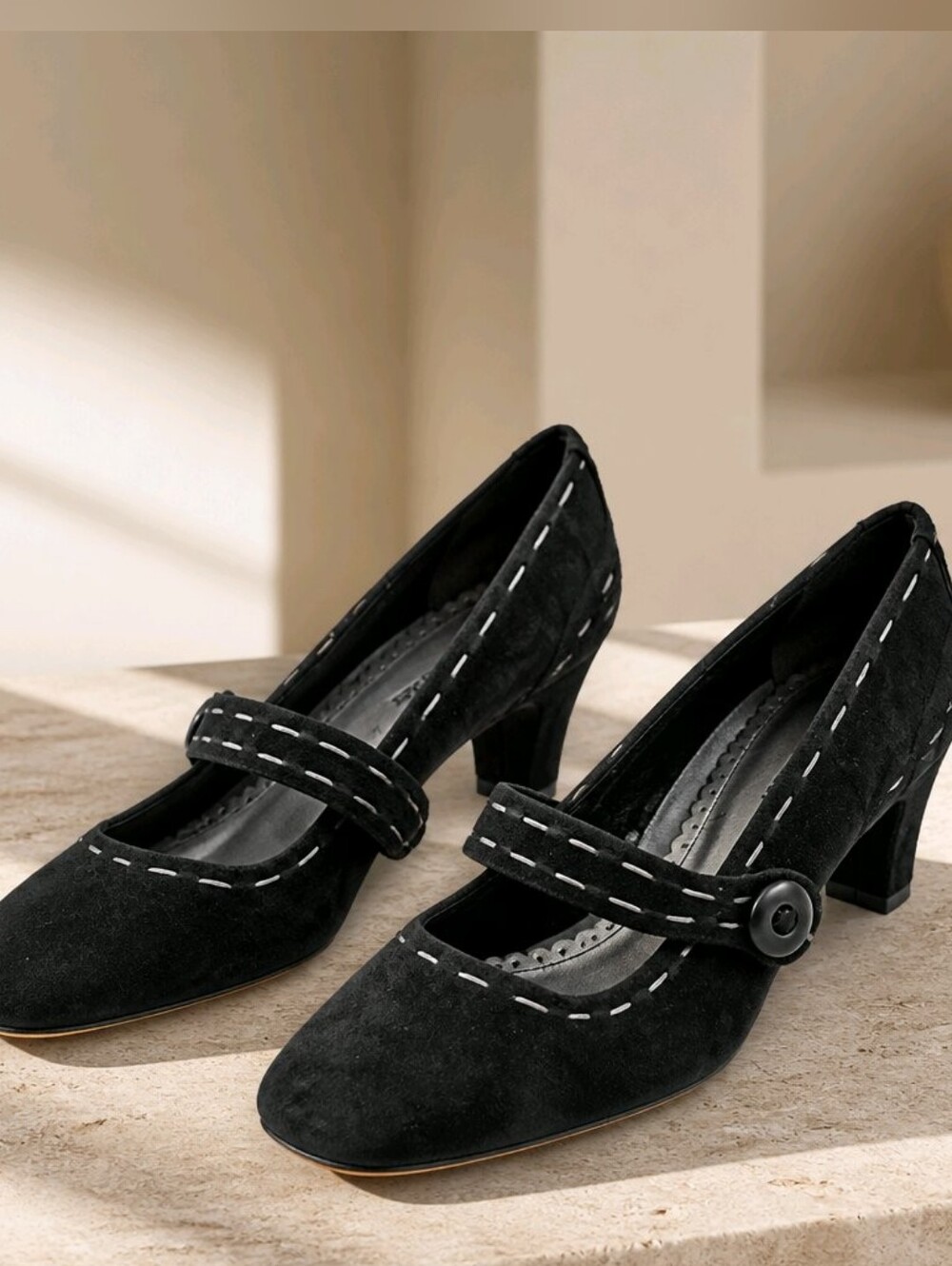 Naturalizer Black Suede Mary Jane Block Heel Pumps #716